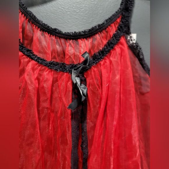 VINTAGE EXOTIQUE OF NEW YORK RED AND BLACK LACE AND FRINGE BURLESQUE LINGERIE - Picture 5 of 8